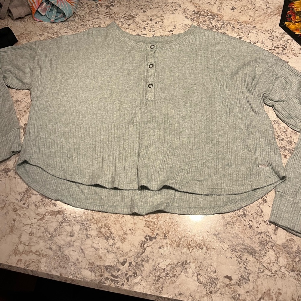 HOLLISTER TEAL CROPPED OFF THE SHOULDER SWEATER size:M